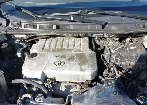 2008 Toyota Sienna Xle z USA, uszkodzony, nr VIN 5TDZK22C98S196081